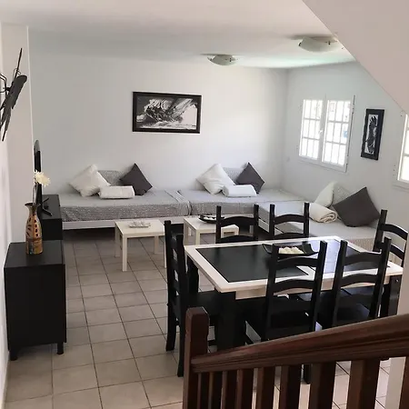 Mirando Al Este Villa La Oliva