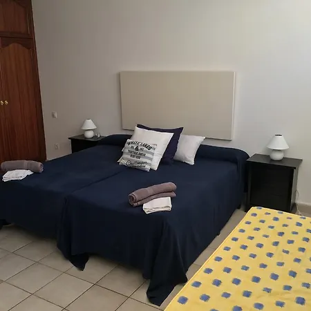 Villa Mirando Al Este *